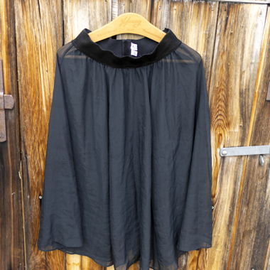 Schwarzer Chiffon-Rock