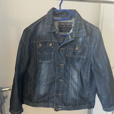 Denim jacket for 12-year-old children. Denim
