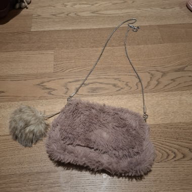 Felltasche
