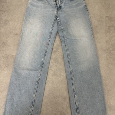 Jean droit taille basse 