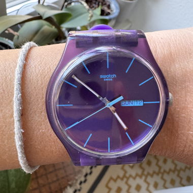 Swatch Swiss lilla