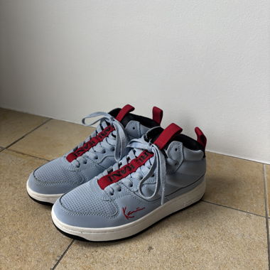 Baskets bleues Karl Kani