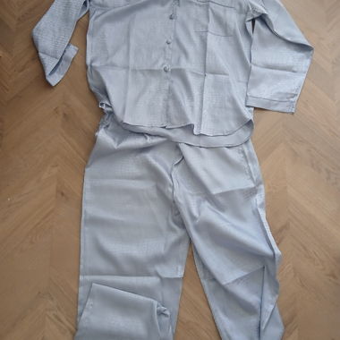 Seiden-Pyjama-Set Grau Silber Grösse M L