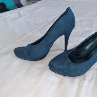 Talon haut velours bleu