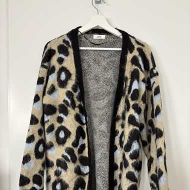 Strickjacke Leo 