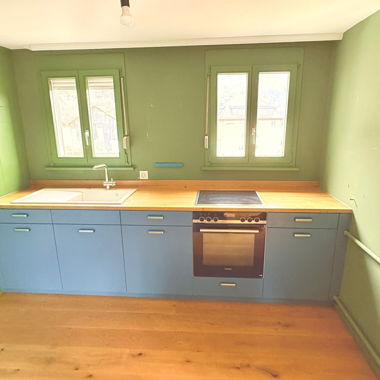 Kitchen unit for self-demolition