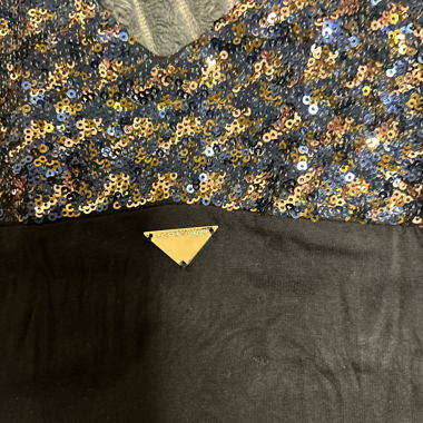 Abito nero con paillettes Armani