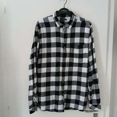 Chemise à carreaux 