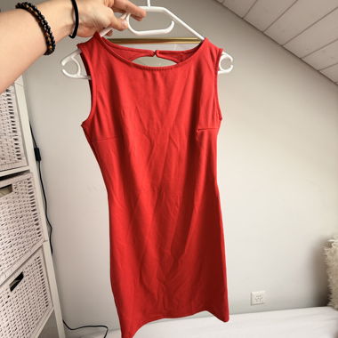 Robe sans manches rouge