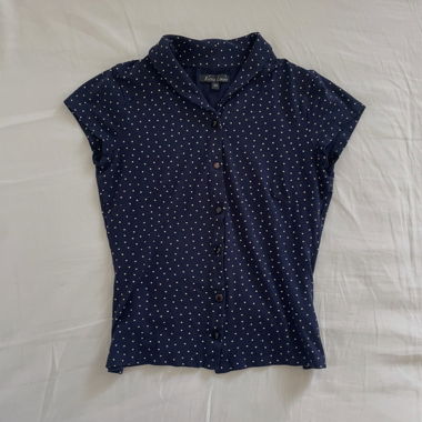 King Louie polka dot top