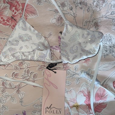 Weisses Oh Polly Bikini-Oberteil mit Strass