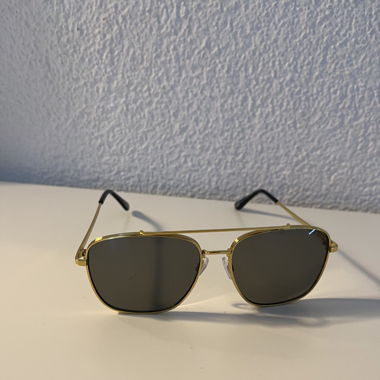 Sonnenbrille