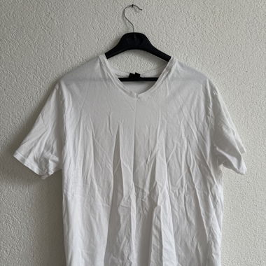 Weisses T-Shirt