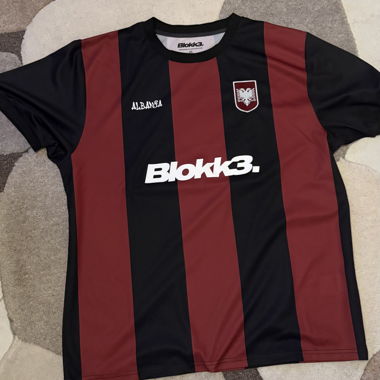 Xhaka Albanien Trikot