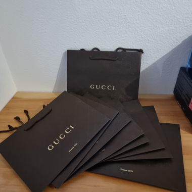 Gucci Papiertaschen