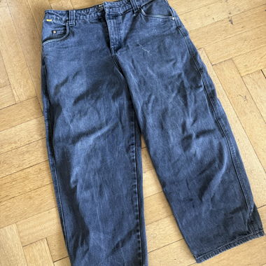 Dime Dark-Denim Jeans