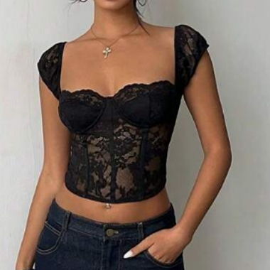 Top corto in pizzo nero
