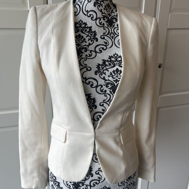 Cremefarbener Blazer