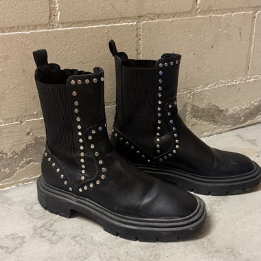 Bottines Zara à clous noir