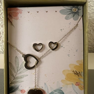 Ensemble Collier et boucles d’oreilles/ SHEBIJOU 