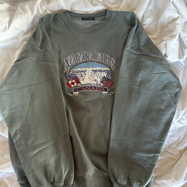 Felpa Brandy Melville Niagara Falls