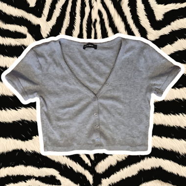 Grey Top with Short Sleeves