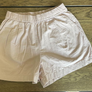 Short leggero unico