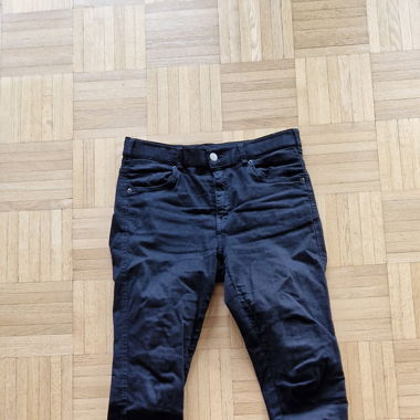 Schwarze Jeans High Waist