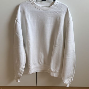 Weisser Pullover, S (oversized), Pull & Bear