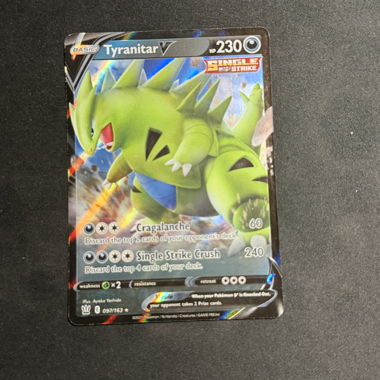 Carte Tyranitar V Pokémon