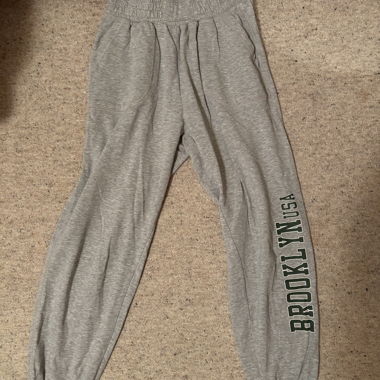 Graue Jogginghose „BROOKLYN USA“
