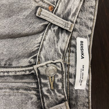 Jeans ampi Bershka taglia 36
