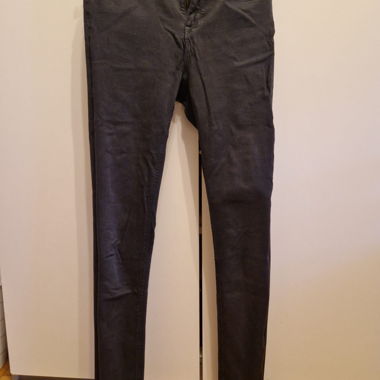 Pantaloni modello jeans slim neri