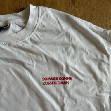 Weisses Shirt Sommer Sonne Küssen