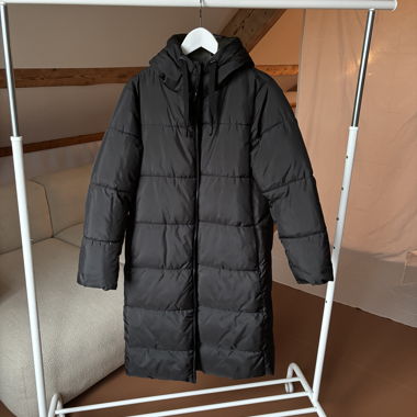 ZARA Two-sided puffer / down jacket 