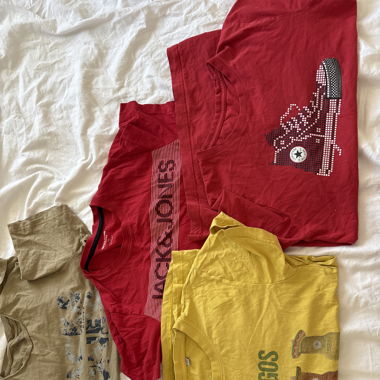 Diverse T-Shirts 