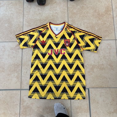 Adidas Arsenal JVC yellow zigzag jersey