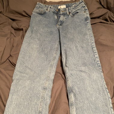 Basic Jeans