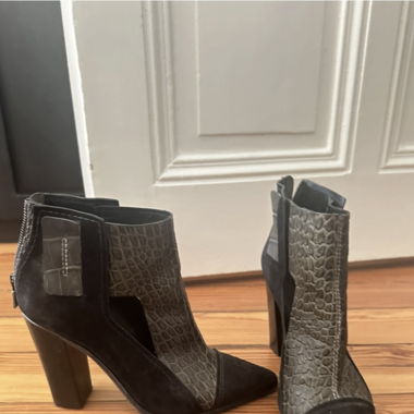 Bottines Tibi bicolores avec ouverture