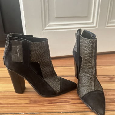 Bottines Tibi bicolores avec ouverture