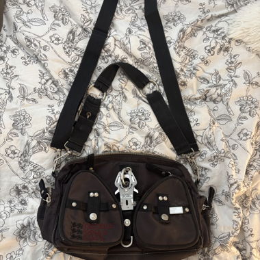 George Gina & Lucy Schultertasche