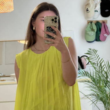 Top Neon Green