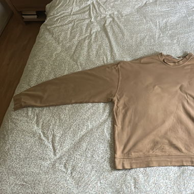 Pull MNML neuf jamais porté