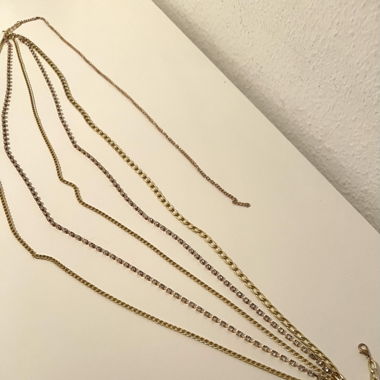 necklace and belly chain 
