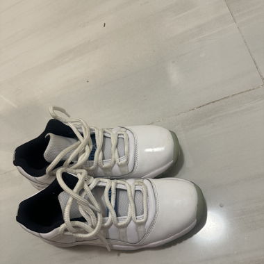 Air Jordan 11 retro low Columbia 