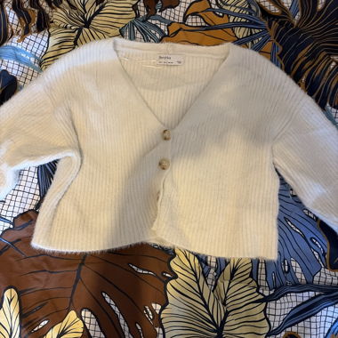 White knit vest Bershka