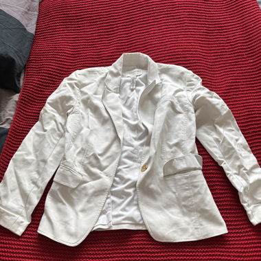 Banana Republic white long sleeve blazer 