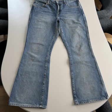 WEEKDAY Low Waist Bootcut Jean