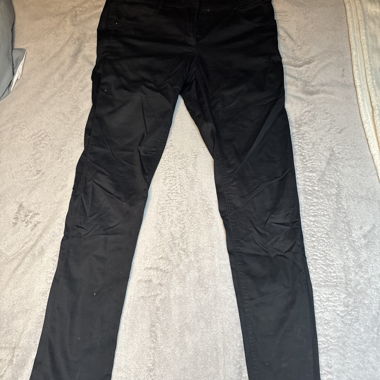 Pantaloni neri H&M EU 42