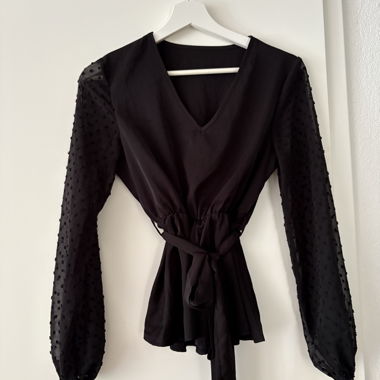 Blouse noire transparente